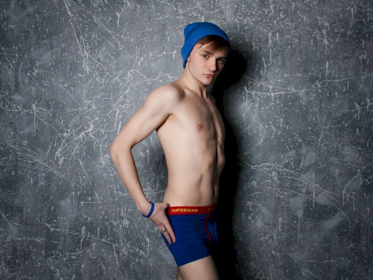 DerilYoung's profile - Image n°1
