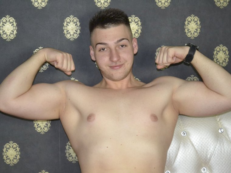 DesireIntense's profile - Image n°1