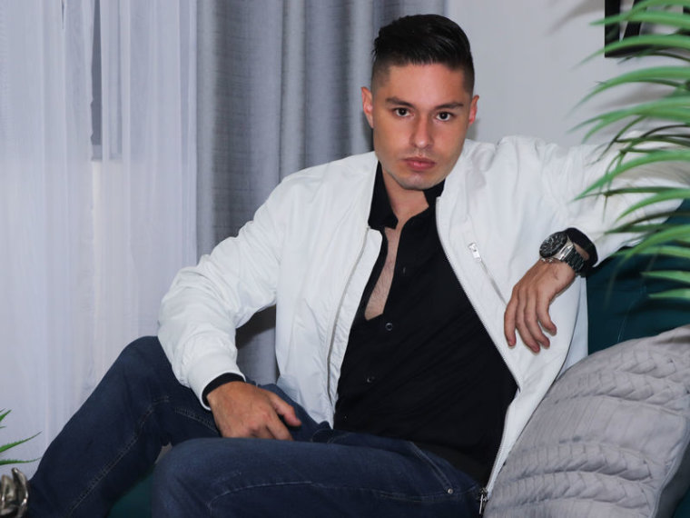 DiamondHard's profile - Image n°0