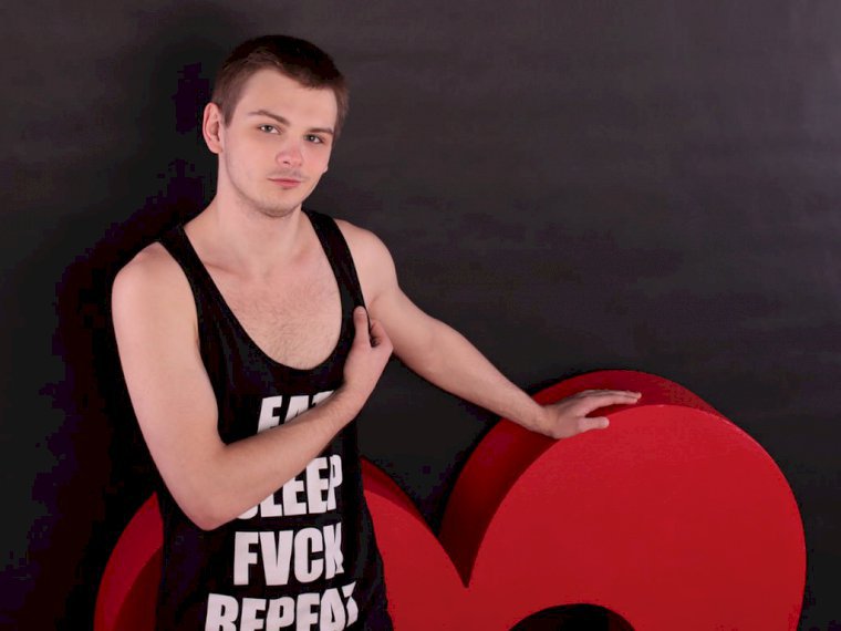 DimasHeart's profile - Image n°1