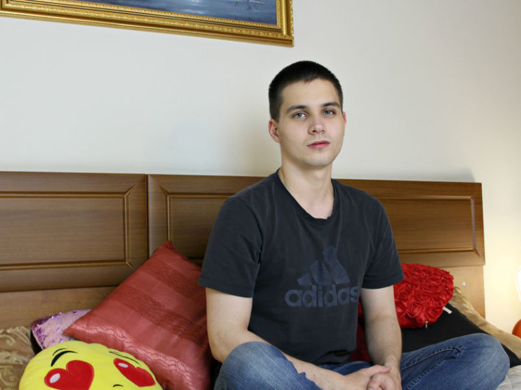 DinMayers's profile - Image n°0