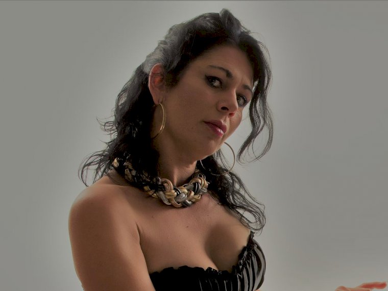 Dionee's profile - Image n°1