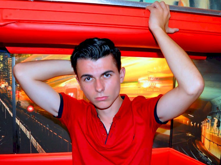 DivineFred's profile - Image n°0