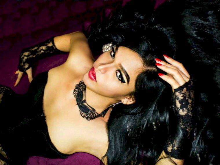 DominanTOPqueenX's profile - Image n°0