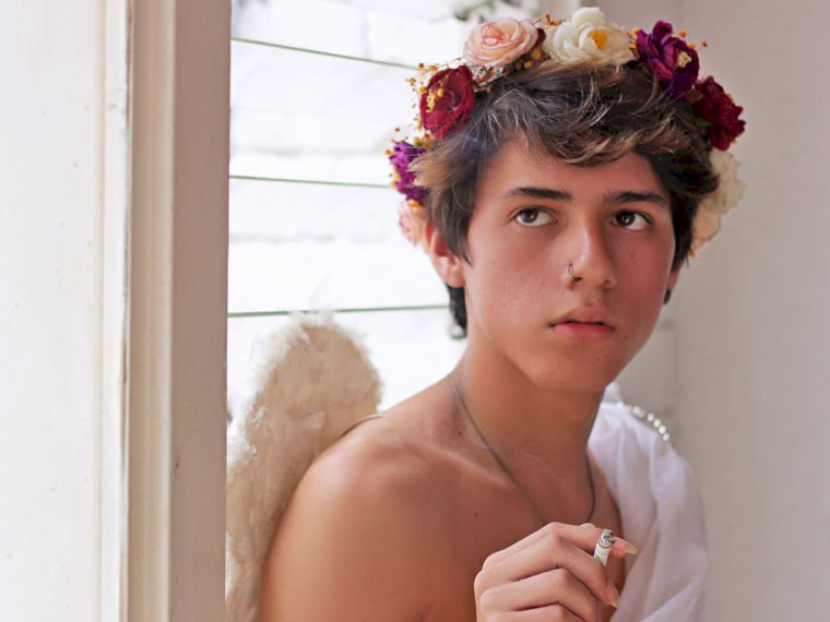 DorianCollins's profile - Image n°1
