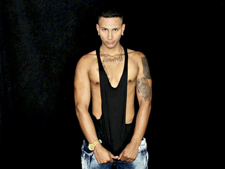 DorianMuscleBoyH's profile - Image n°0