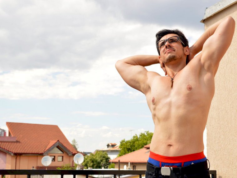 DustinBrandon's profile - Image n°1