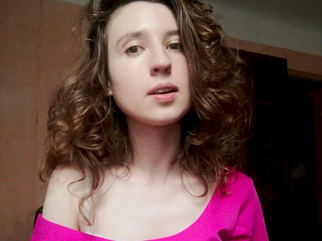 EllaRich's profile - Image n°3