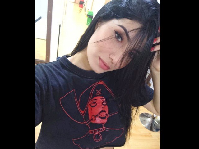 EmilyDuque's profile - Image n°0