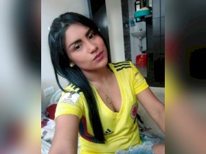 Webcam sex met EvaHotSlut