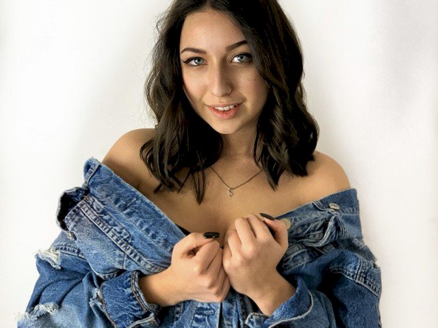 Emily's profile - Image n°0