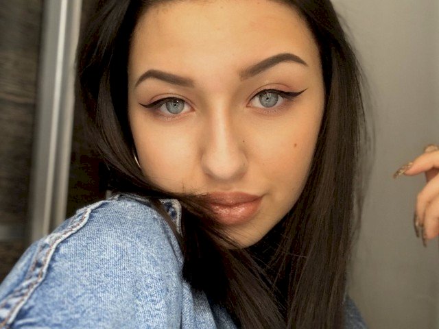 Emily's profile - Image n°1