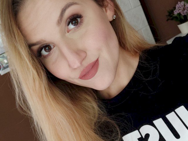 EmillyLUV's profile - Image n°0