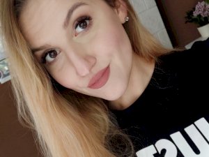 EmillyLUV's Sexcam