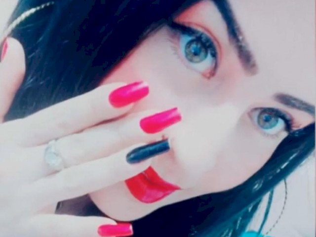 ErikaYirets's profile - Image n°1