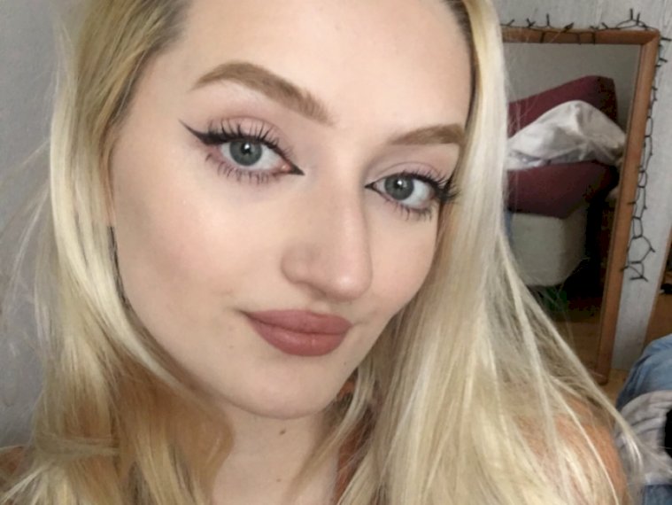 EsterSweet's profile - Image n°1