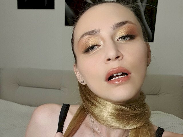 EmiliaLana's profile - Image n°0