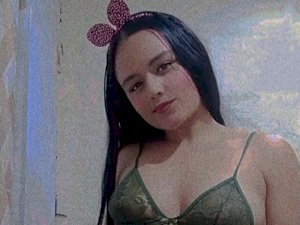 EvelynMiel's Sexcam