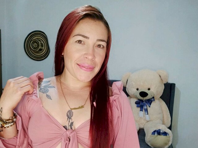 estefanyh's profile - Image n°1