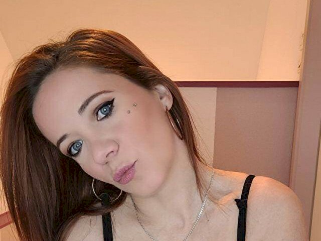 Elyquinn's profile - Image n°0