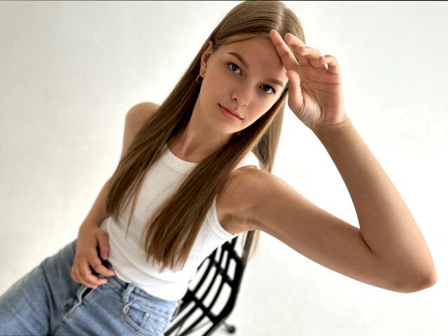 EmySway's profile - Image n°1