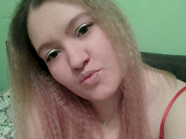 Ellaryy's profile - Image n°1
