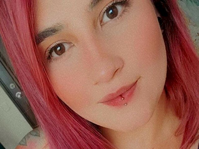 EmilyJoness's profile - Image n°3