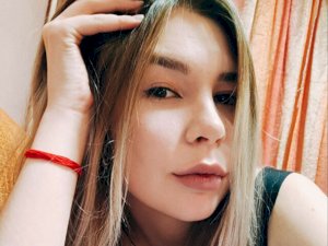 Sexcam Live Show von EllaNuar
