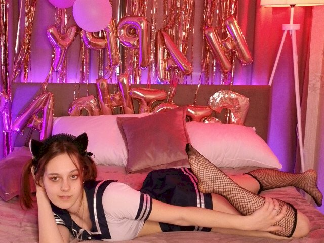 EmmaLoy's profile - Image n°4