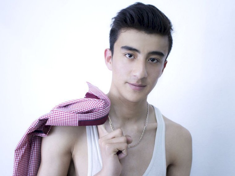EastonAniston's profile - Image n°1
