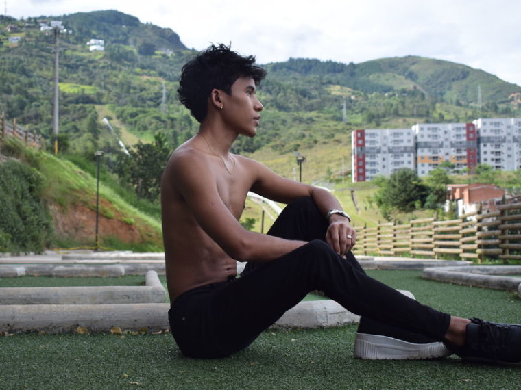 EduardWhite's profile - Image n°1