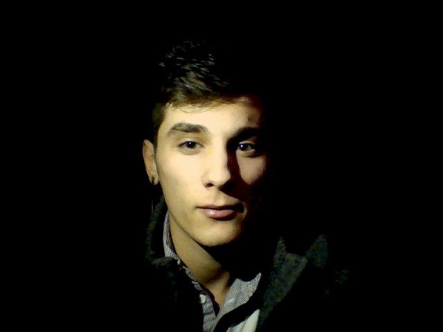 Edward's profiel - Afbeelding n°5