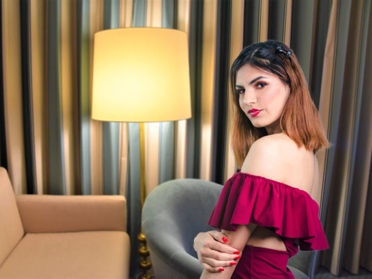 ElaineDeLeon's profile - Image n°0