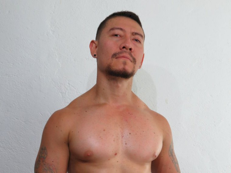 elchino's profile - Image n°1