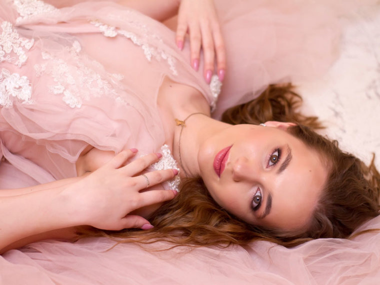 Profil de ElenaCloud - Photo n°0