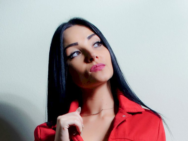 ElenaReines's profile - Image n°1