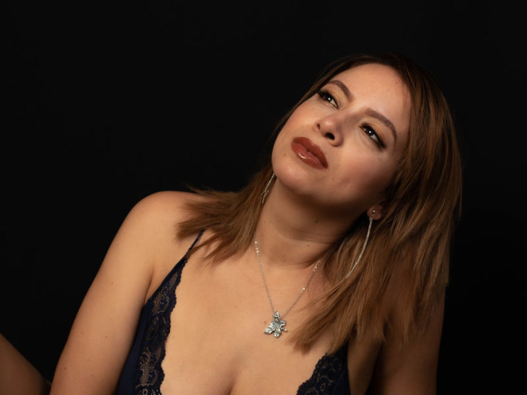 EliaLogan's profile - Image n°0