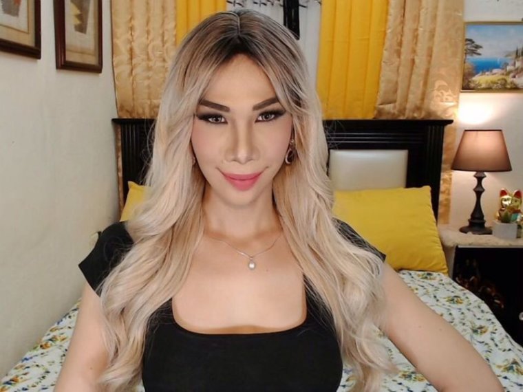 EliaPerkins's profile - Image n°0