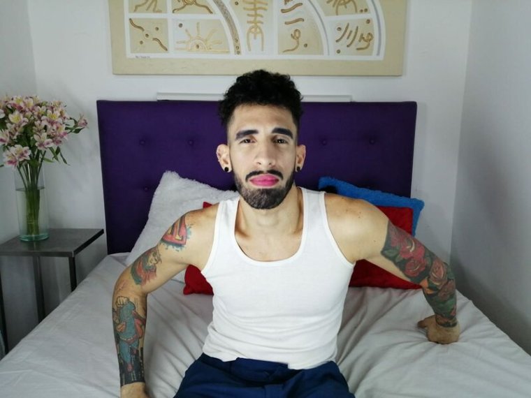 EliBelloso's profile - Image n°0