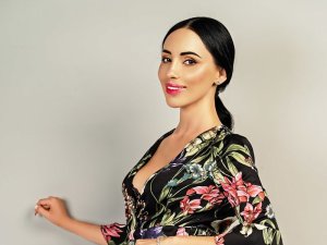 ElinaMayer's Sexcam