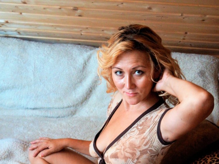 ElisaPearl's profile - Image n°0