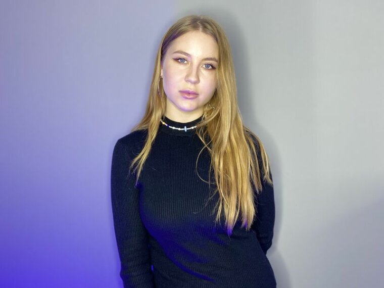 EliseBoulett's profile - Image n°0