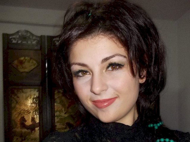 Eliza's profile - Image n°1