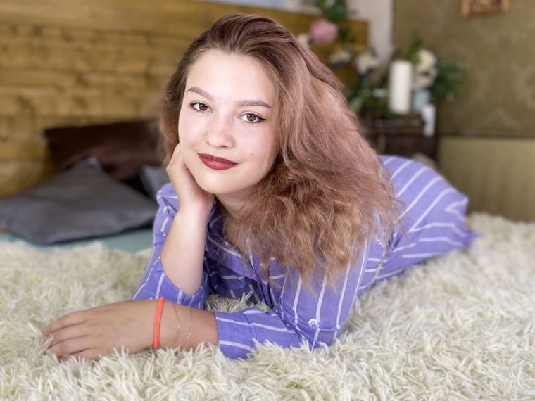 ElizabethCole's profile - Image n°0