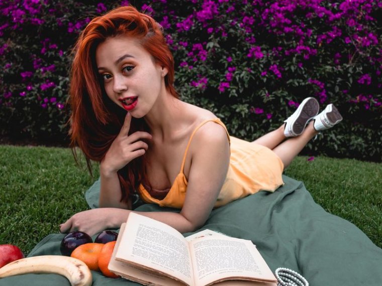 ElizJones's profile - Image n°0