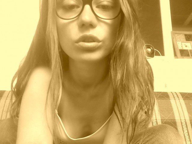 Perfil con Ellena - Imagen  n°12