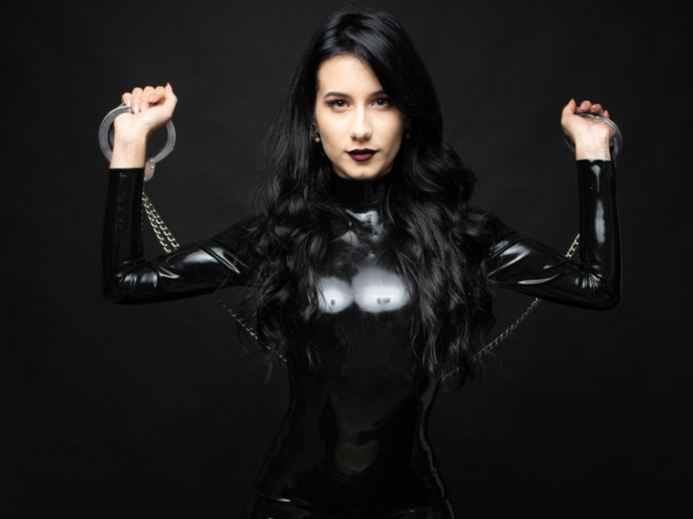 EllenaBlack's profile - Image n°0