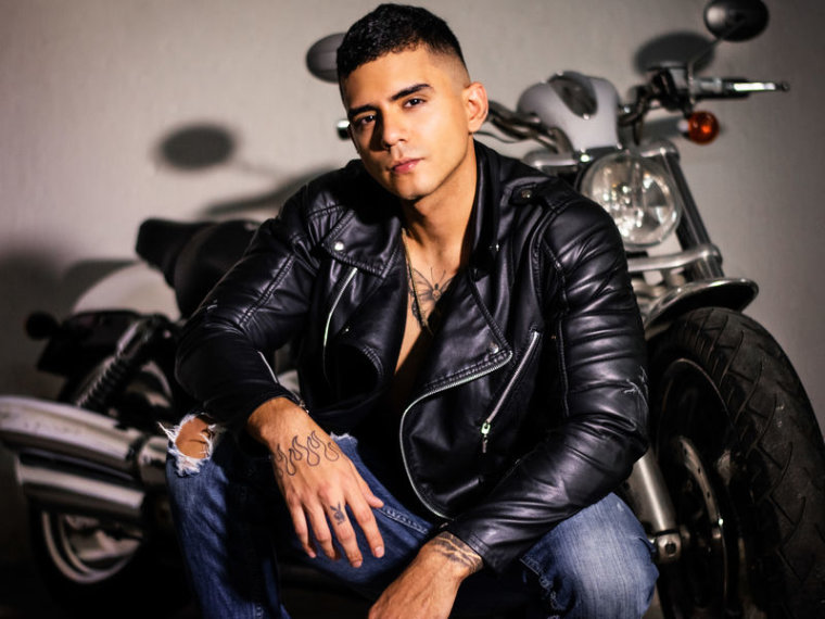 ElliotBautista's profile - Image n°0