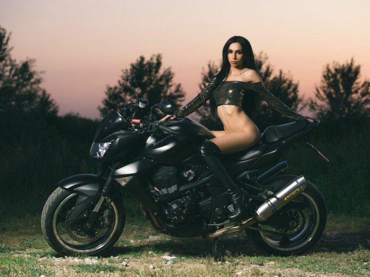 EllyaBlack' profilo - Immagine n°1