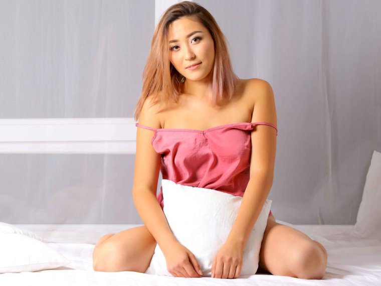 EllynaRose's profile - Image n°0